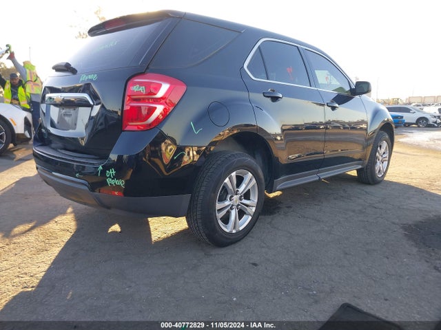 Chevrolet EQUINOX LS 2017 2GNALBEK0H1541168 Image 4