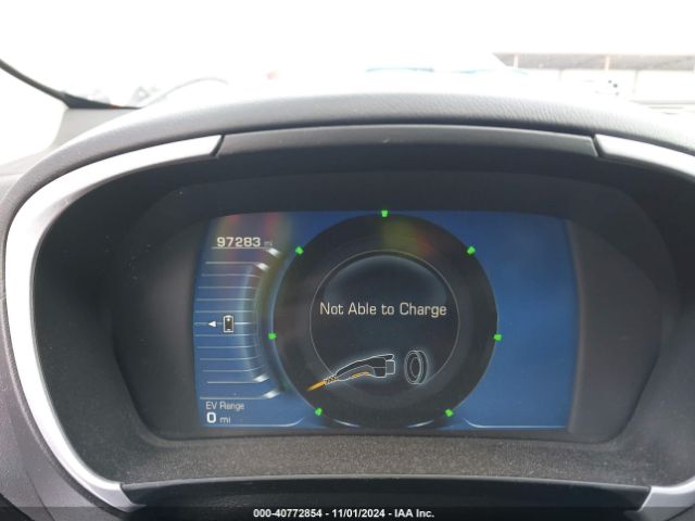 1G1RC6S52HU185563 Chevrolet VOLT LT