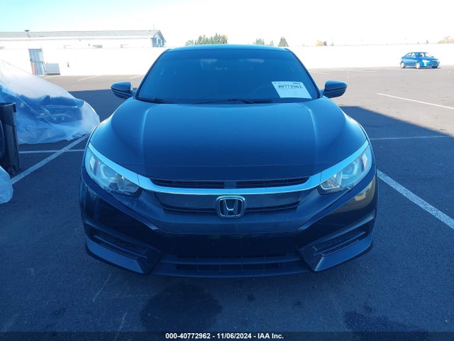 Honda Civic Lx-p 2017 2HGFC4B04HH300591 Image 13