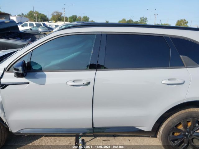 5XYRKDLF7NG103247 KIA SORENTO SX