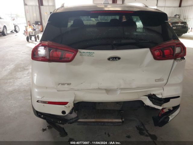 KNDCB3LCXJ5160910 KIA NIRO LX