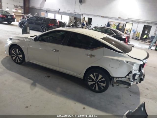 2021 NISSAN ALTIMA 1N4BL4DW7MN416230 Photo 2