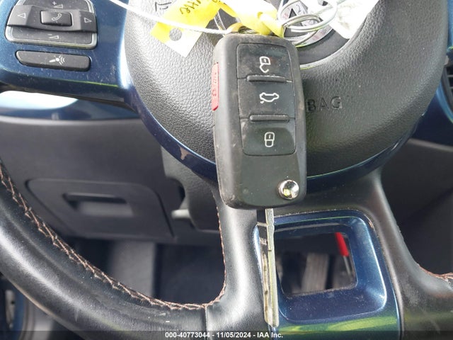 Volkswagen Beetle 2017 3VWF17AT8HM629715 Image 11