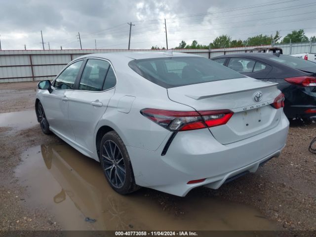 4T1G11AKXNU052667 Toyota CAMRY SE