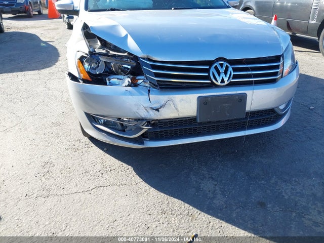 1VWAT7A39FC121353 Volkswagen Passat 1.8t Limited Edition