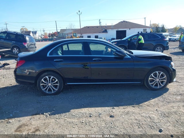 55SWF4KB7HU199879 Mercedes-Benz C 300 4matic/luxury 4matic/sport 4matic