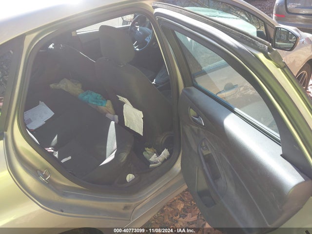 Ford FOCUS SE 2015 1FADP3F24FL373367 Image 8