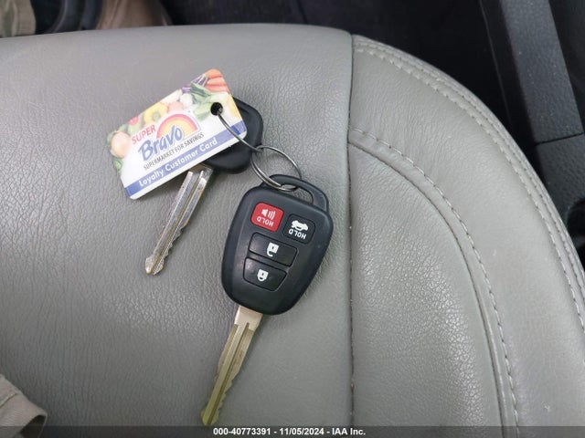 Toyota COROLLA LE 2016 5YFBURHE3GP370019 Image 11