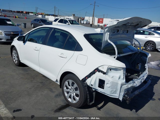 Toyota COROLLA LE 2022 JTDEPMAE3N3033504 Image 3