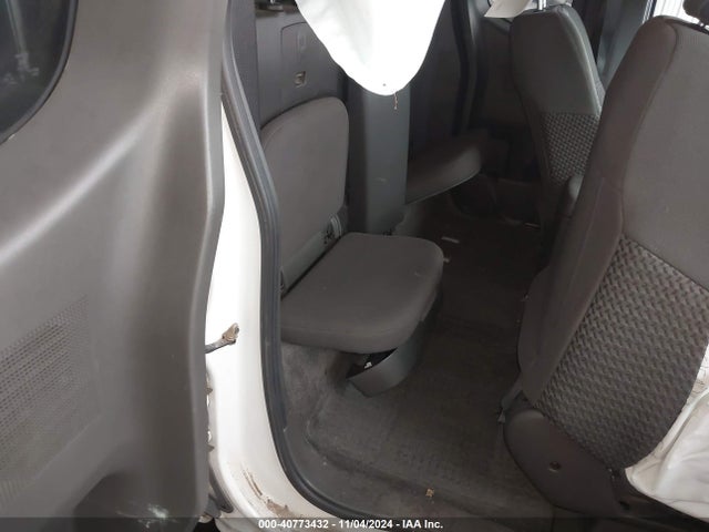 Nissan Frontier Sv 2018 1N6AD0CW1JN724371 Image 8