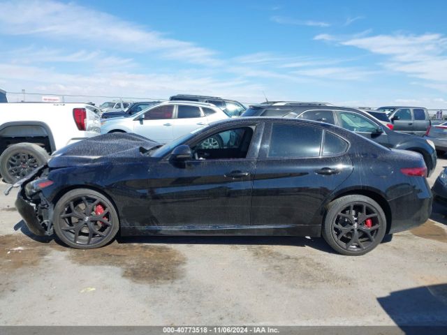 ZARFAMBN4L7636722 Alfa Romeo Giulia Ti Rwd