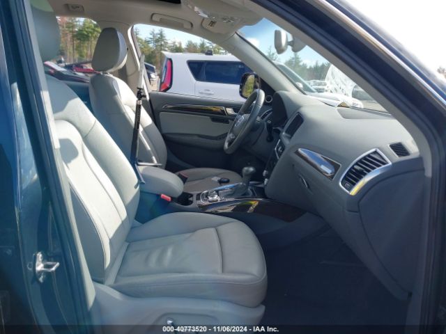 WA1LFAFP2EA046303 Audi Q5 2.0t Premium