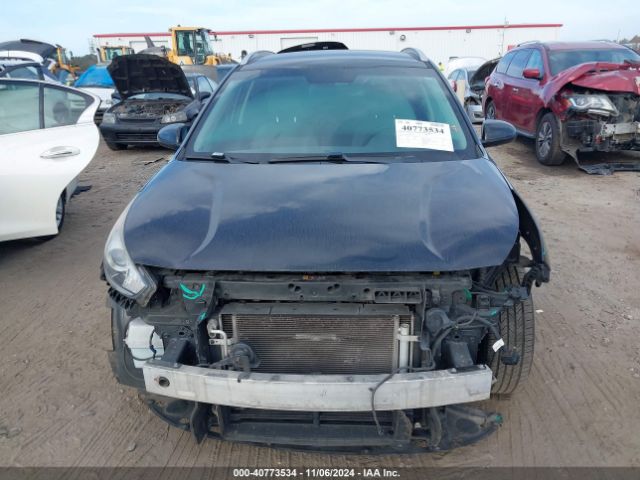 KNDCB3LC2H5056860 KIA NIRO LX