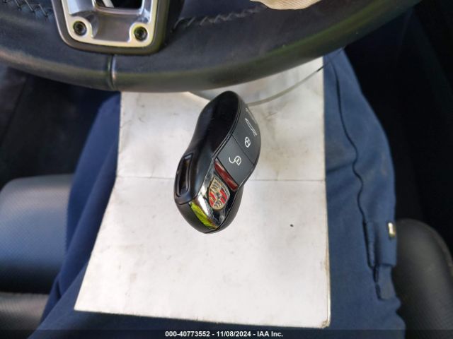 2017 PORSCHE 718 BOXSTER WP0CB2A87HS240623 Photo 10