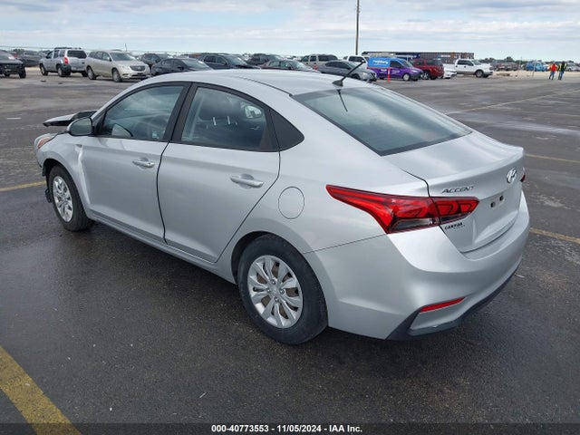 Hyundai ACCENT SE 2019 3KPC24A36KE054811 Image 3