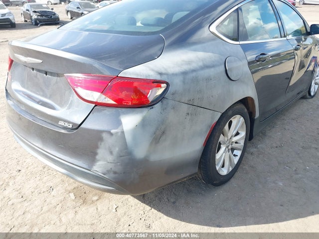 Chrysler 200 Touring 2016 1C3CCCFB9GN182409 Image 17