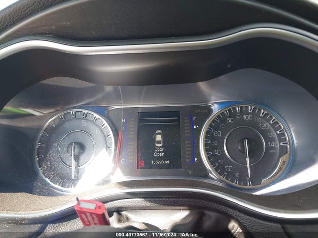 Chrysler 200 Touring 2016 1C3CCCFB9GN182409 Image 7