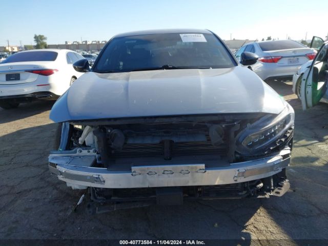 1HGCV3F23NA023803 Honda Accord Hybrid Sport