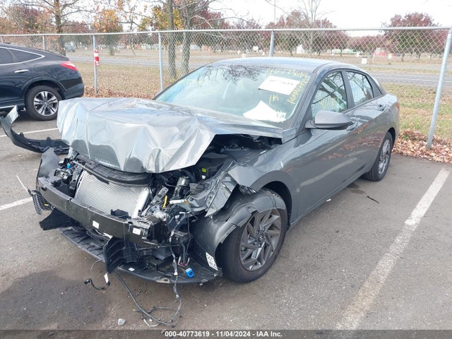 Hyundai ELANTRA SEL 2024 KMHLM4DG0RU763492 Image 2