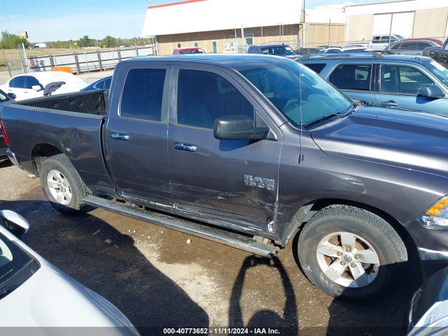 1C6RR6GG2HS695138 RAM 1500 Slt  4x2 6'4 Box
