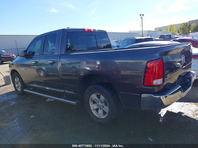 1C6RR6GG2HS695138 RAM 1500 Slt  4x2 6'4 Box