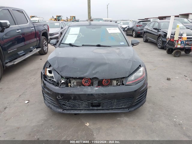 3VW547AU5HM053075 Volkswagen Golf GTI