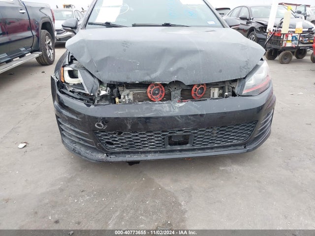 3VW547AU5HM053075 Volkswagen Golf GTI