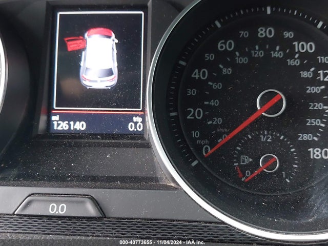 3VW547AU5HM053075 Volkswagen Golf GTI