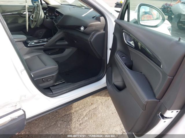 LRBFZNR4XPD075051 Buick Envision Essence Fwd