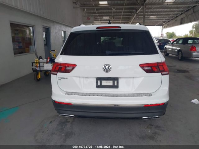 3VV3B7AX4MM144151 Volkswagen Tiguan 2.0t Se/2.0t Se R-line Black/2.0t Sel