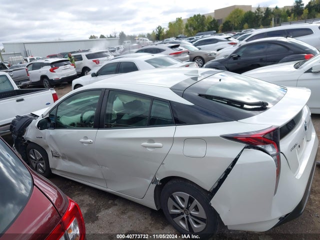 Toyota Prius Three 2016 JTDKARFU2G3516924 Image 14