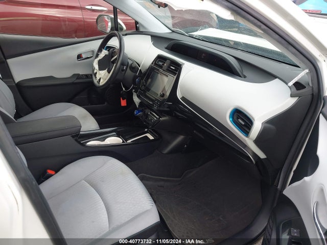 JTDKARFU2G3516924 Toyota Prius Three
