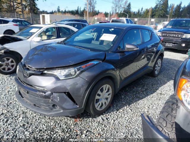 JTNKHMBX1K1033679 Toyota C-HR LE
