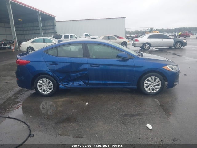 Hyundai ELANTRA SE 2017 5NPD74LF4HH151815 Image 13