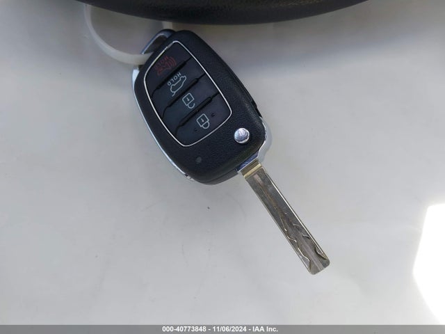 Hyundai TUCSON SE 2018 KM8J23A48JU754285 Image 11