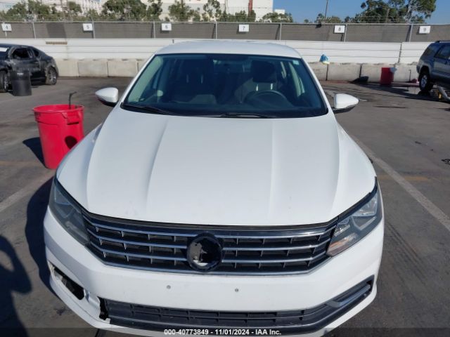 1VWAT7A37GC039901 Volkswagen Passat 1.8t S