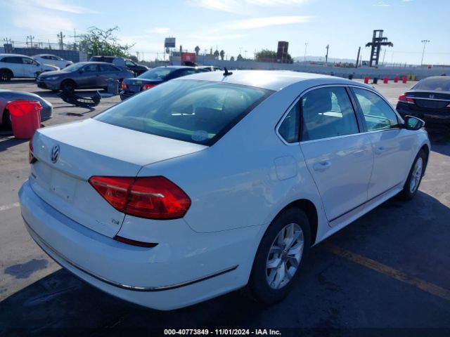 1VWAT7A37GC039901 Volkswagen Passat 1.8t S