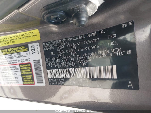 Toyota Sienna Xle 8 Passenger 2016 5TDYK3DC7GS704075 Image 9