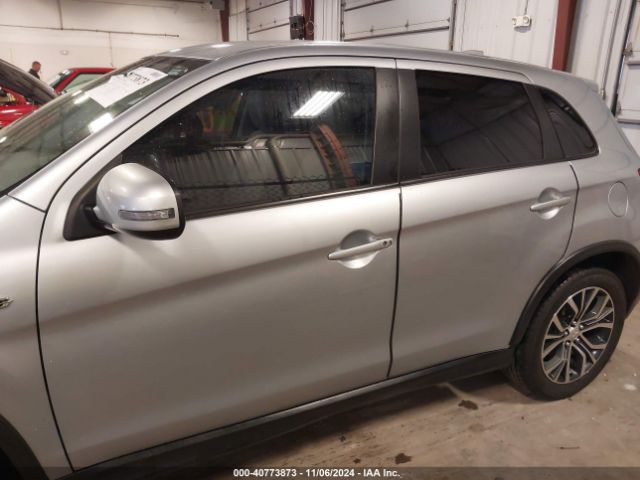 JA4AP3AW4HZ018569 Mitsubishi Outlander Sport 2.4 Se