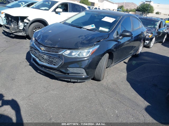 Chevrolet Cruze Ls Auto 2017 1G1BC5SM6H7271010 Image 2