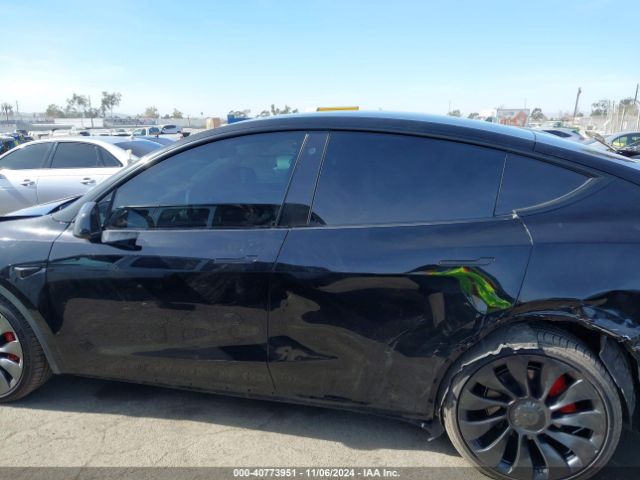 7SAYGDEF9NF522141 Tesla Model Y Performance Dual Motor All-wheel Drive