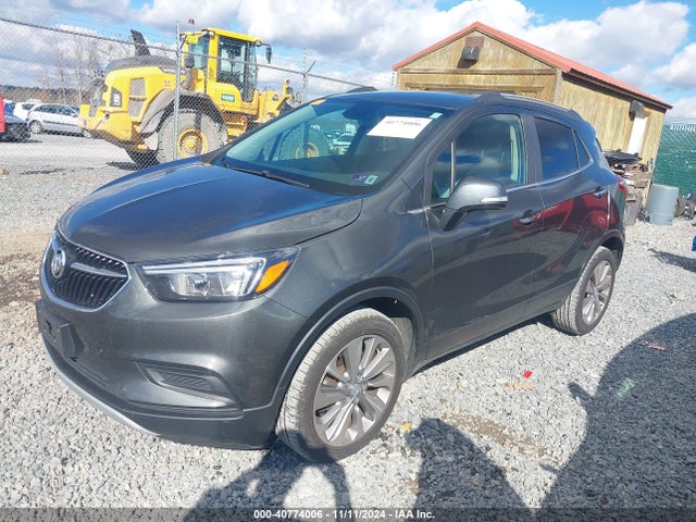 Buick Encore Preferred 2018 KL4CJASBXJB581165 Image 2