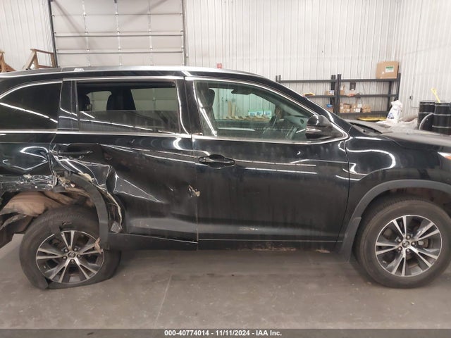 Toyota Highlander Xle V6 2016 5TDJKRFH6GS343614 Image 14