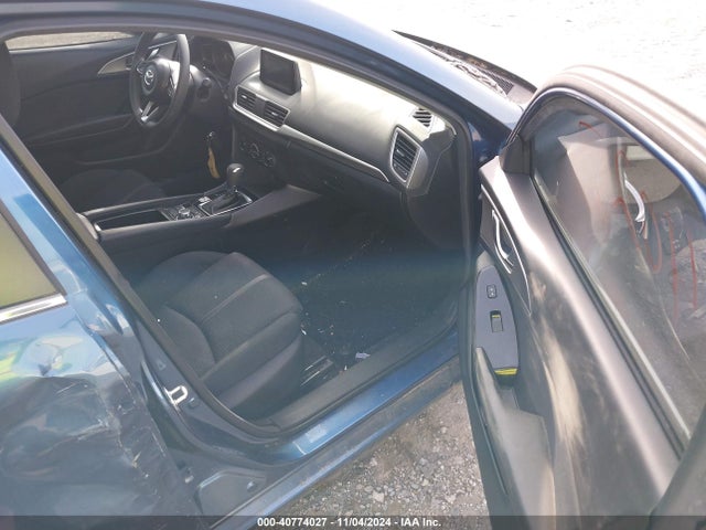 3MZBN1U7XJM234021 Mazda Mazda3 Sport