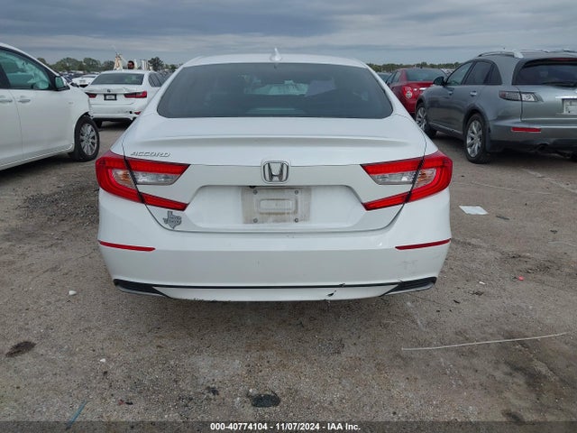 Honda ACCORD LX 2018 1HGCV1F15JA256135 Image 16