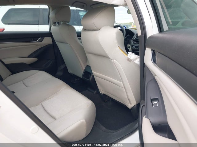 Honda ACCORD LX 2018 1HGCV1F15JA256135 Image 8