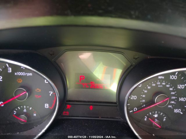 KNDMB5C10G6161145 KIA SEDONA LX