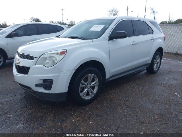 Chevrolet EQUINOX LS 2015 1GNALAEK0FZ126124 Image 2
