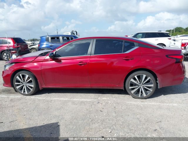 1N4BL4CW9NN369253 Nissan Altima Sr Intelligent Awd