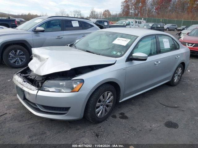 1VWAT7A32FC044227 Volkswagen Passat 1.8t Wolfsburg Edition